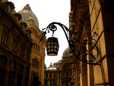 Artistic-street-light