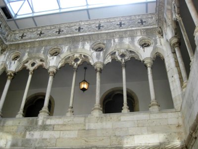 Azulejos-museum-arches-of-first-level