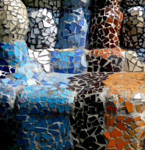 Open-palms-mosaic-bench