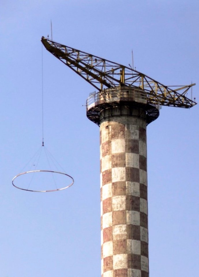 Parachute-training-tower