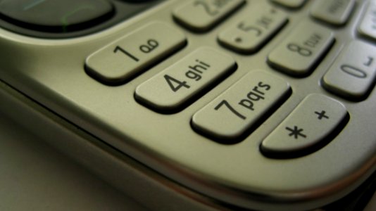 Mobile-phone-keyboard