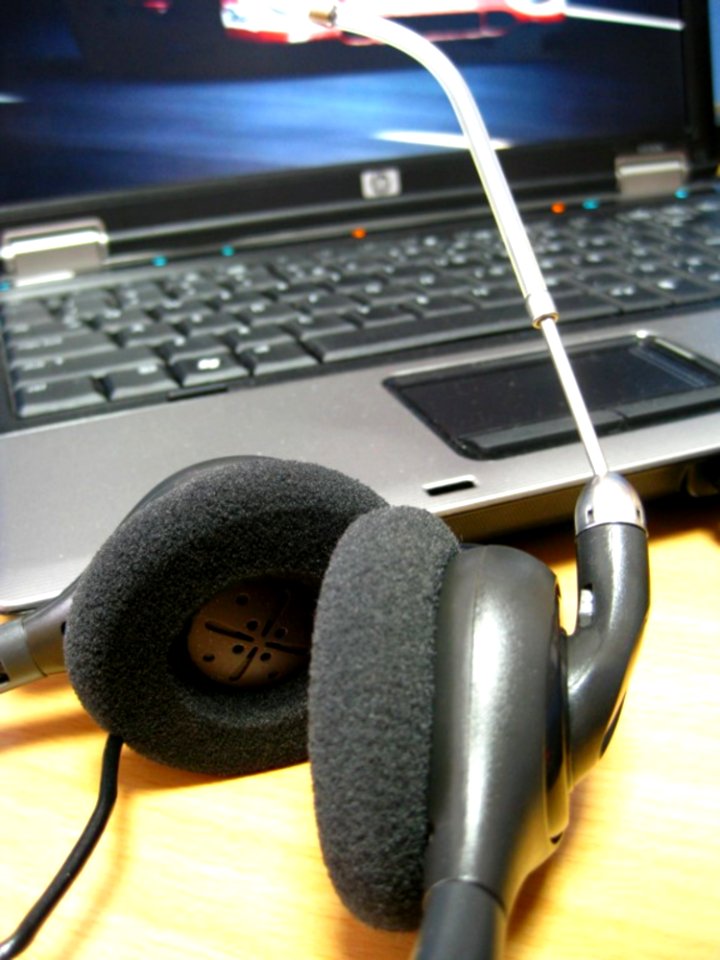 Headset-and-laptop