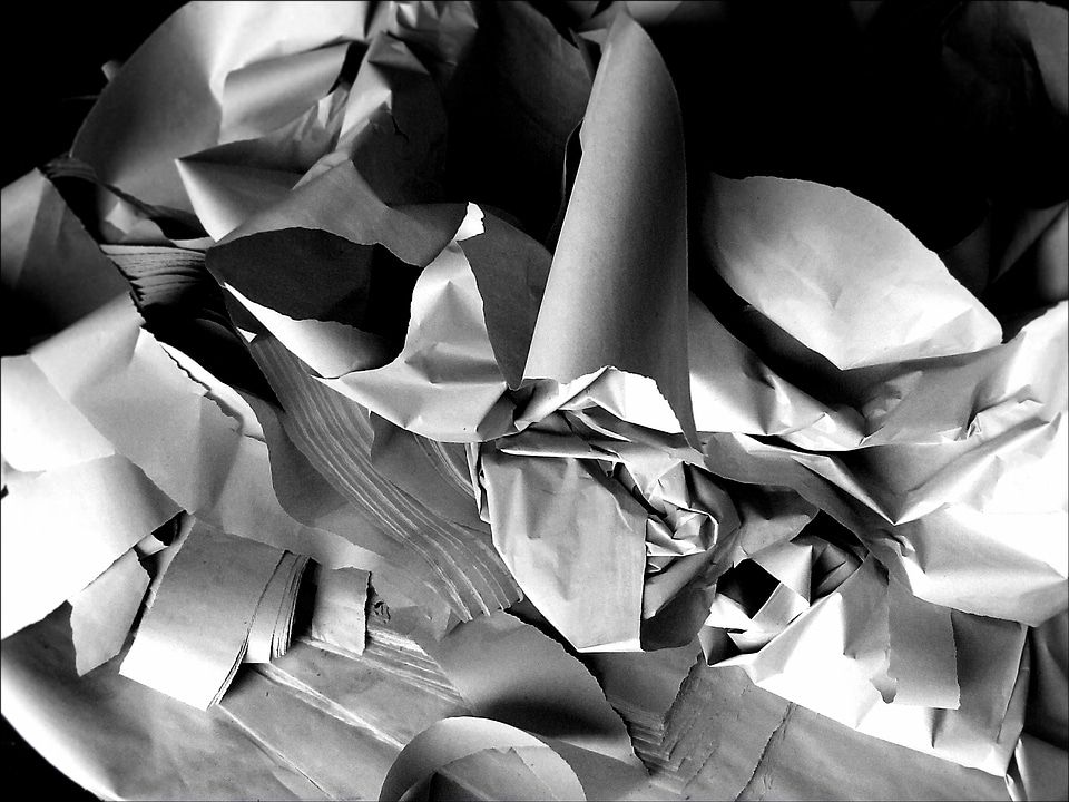 Document recycling trash