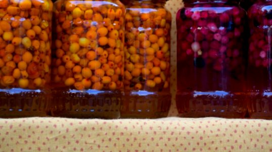 False-tamarisk-and-cranberries-in-acacia-honey