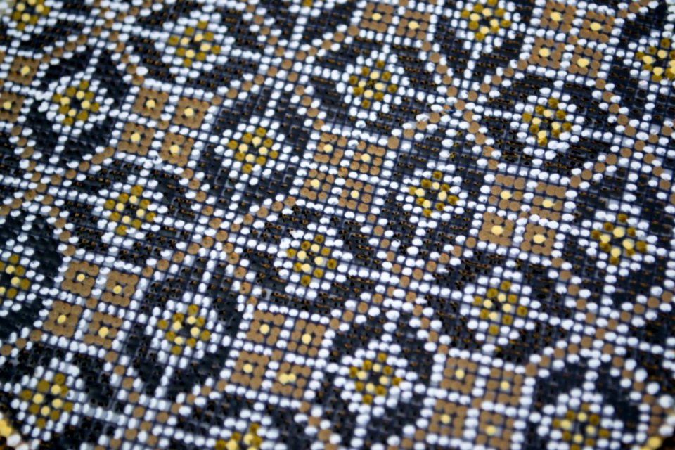 Dot-painted-pottery-close-up