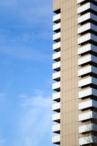 Corner-facade-of-intercontinental-hotel