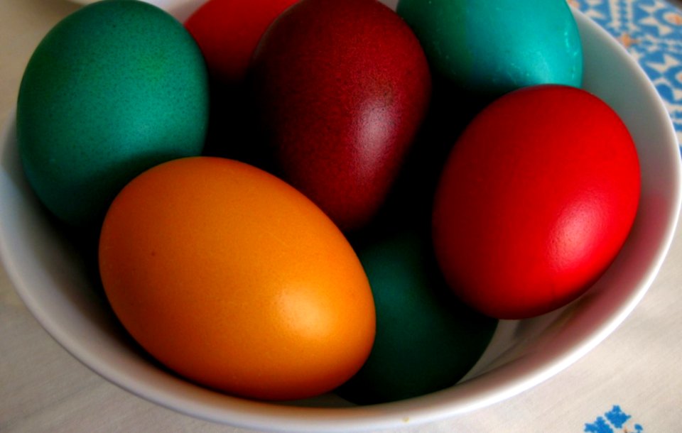 Colorful-easter-eggs