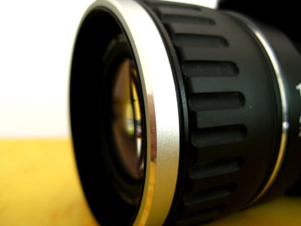 Camera-lens-close-up