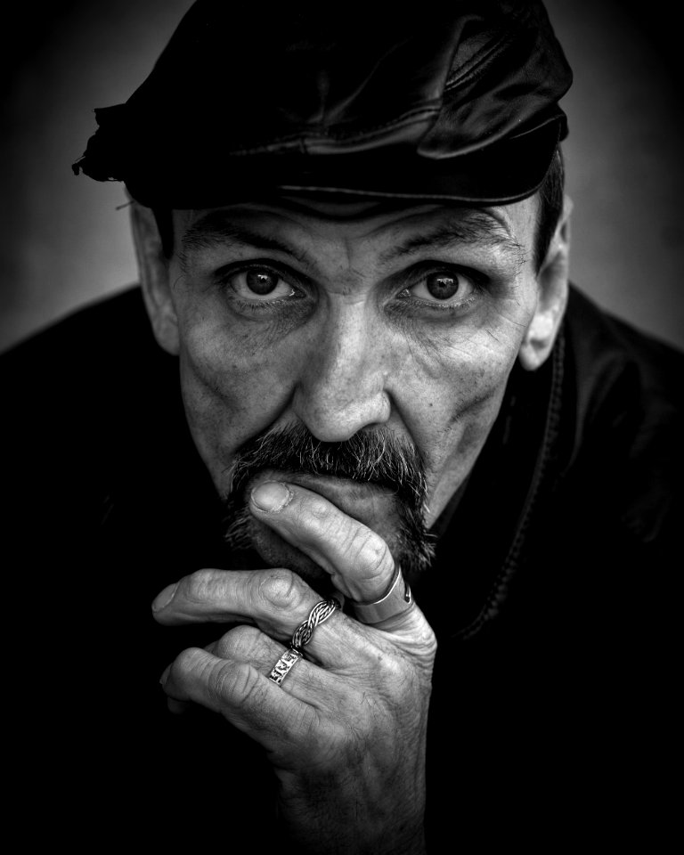 Grayscale Of Photo Of Mens Wearing Black Leather Hat photo