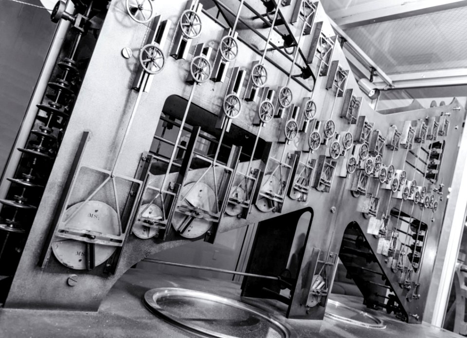 Tide Predicting Machine No 2 (Old Brass Brains)