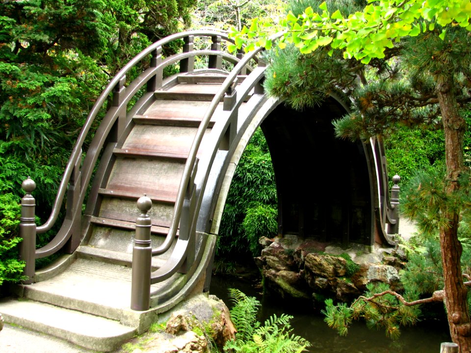 Japanese Arched Bridge