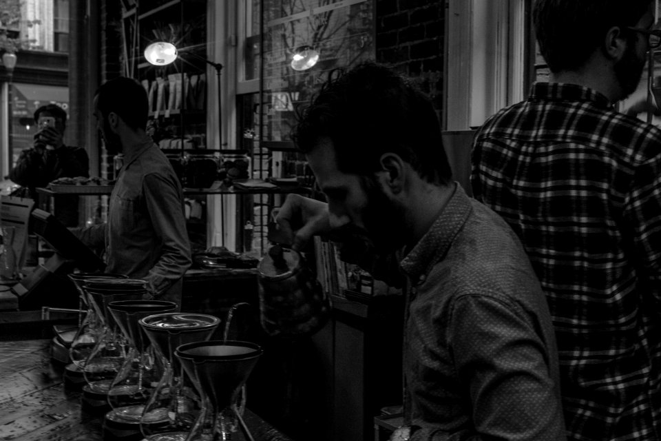 191 Men At Work-0001-vancouver-gastown-xe2-zeiss35-2-20151028-DSCF7829-Edit