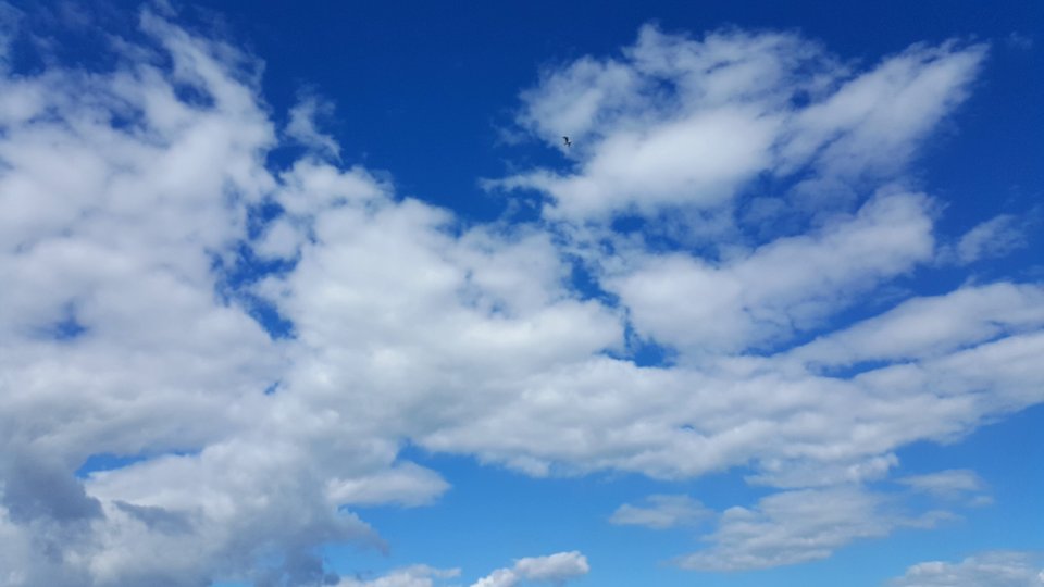 Epic Are Your S6 Edge Fluffy Clouds 20150506160602