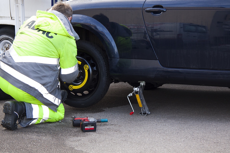 Spare tyre professional help