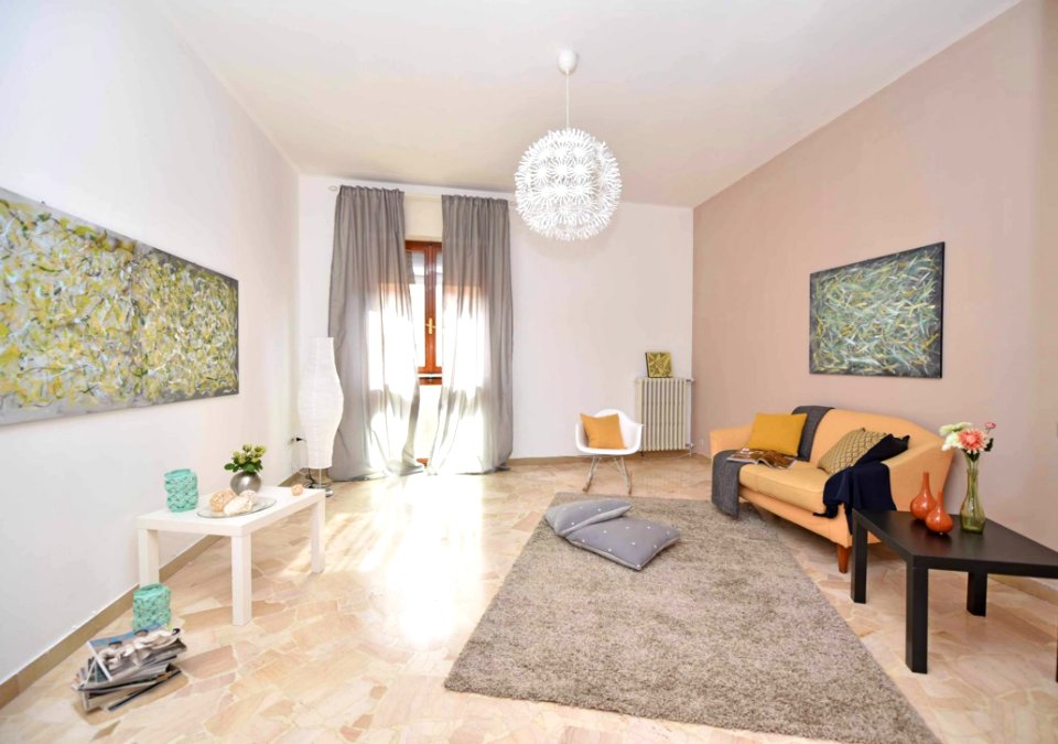 Contemporary Living Room