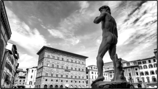Michelangelos David photo