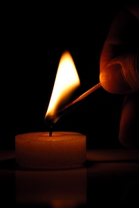 Fingers light can