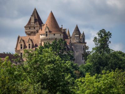 Canoeing On The Dordogne-france2015-em10-70-300mm-20150720-P7200277