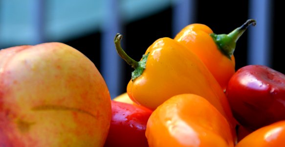 Selective Focus Photography Of Bell Pepper photo