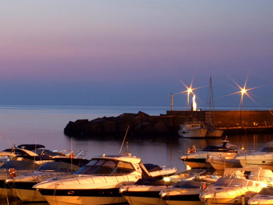 Porto Ulisse-Ognina-Catania-Sicilia-Italy - Creative Commons By Gnuckx