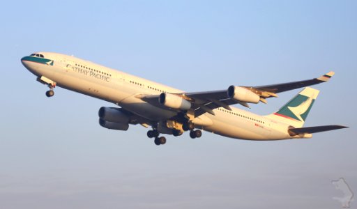 Cathay Pacific Plane Coming In To Land