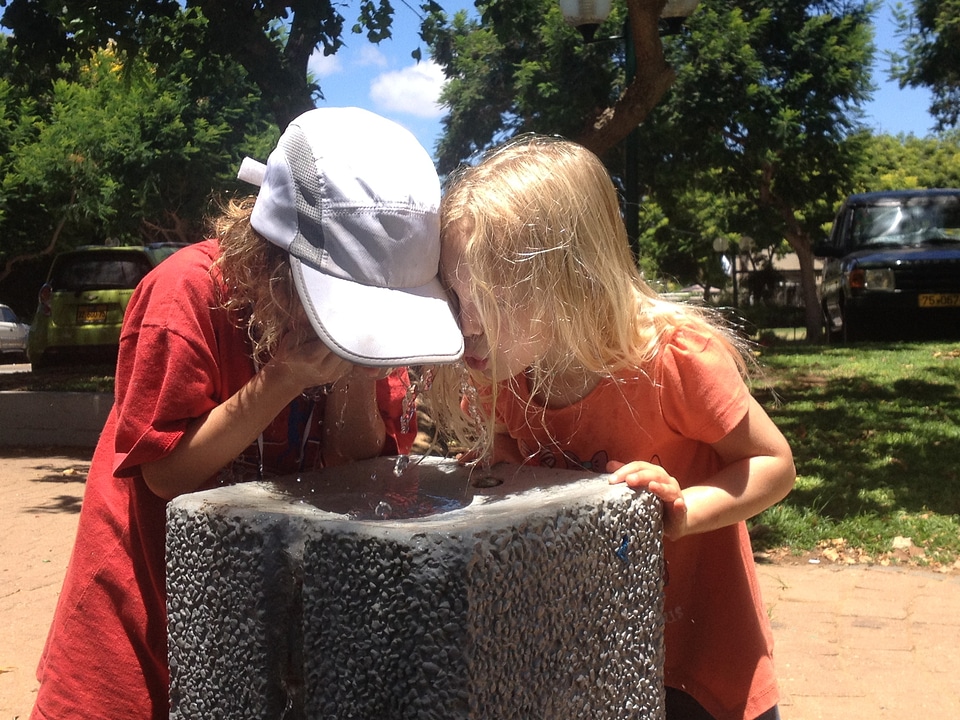 Refreshing water kids