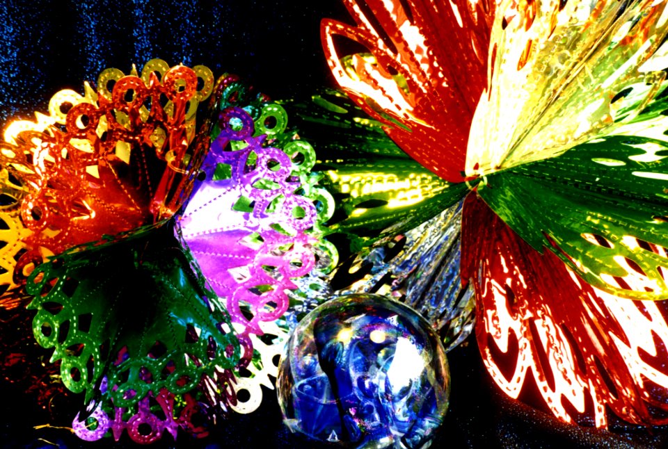 Foil Holiday Ornaments With Paperweight