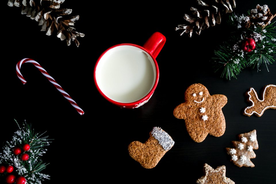 Christmas Cookies And Milk