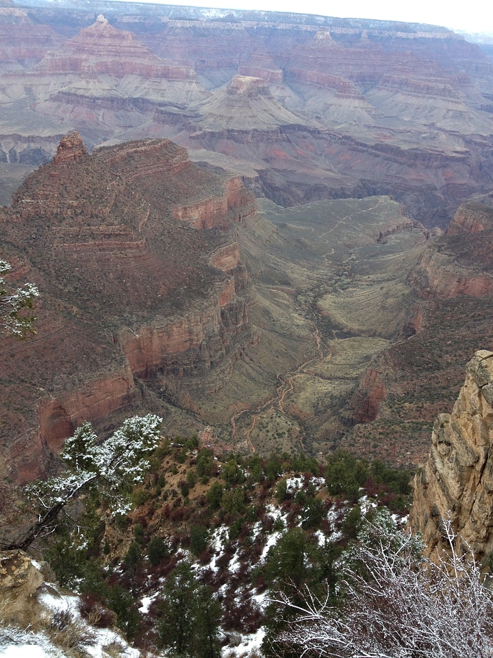 Grand rim geology photo