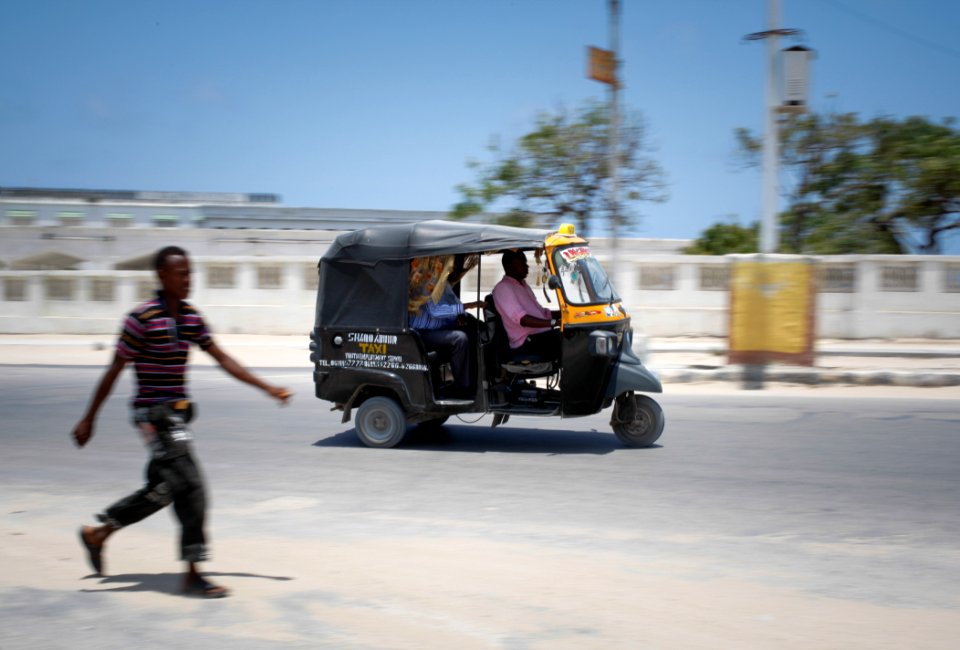 20130901MogadishuTaxiCompany005