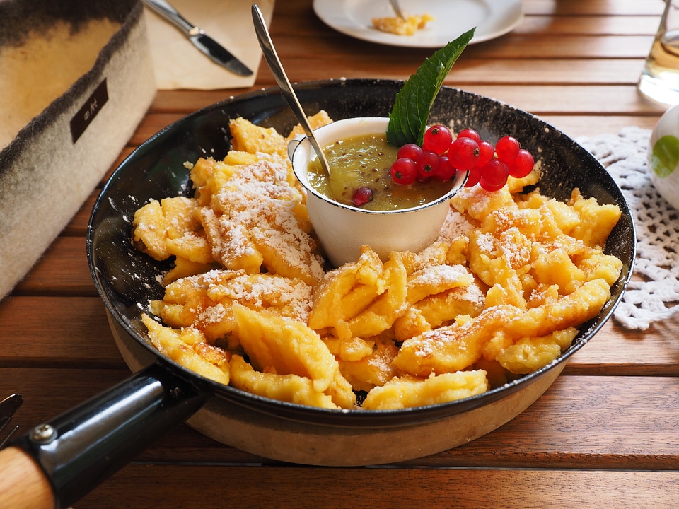 Sweet kaiserschmarren pan