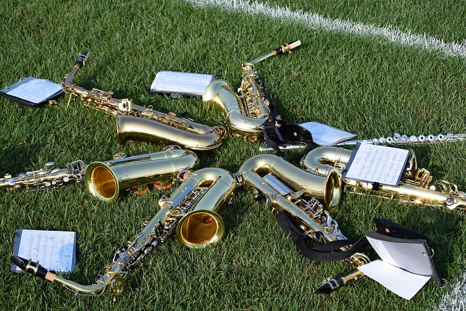 Band saxophone arranged