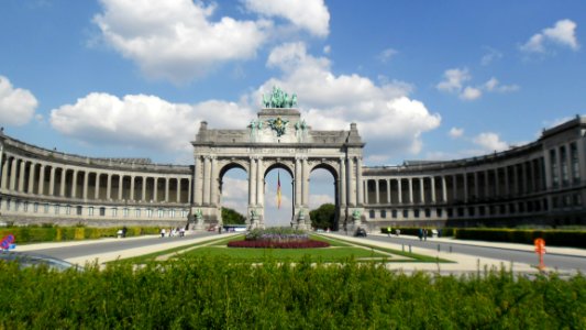 Gate Over Boulevard