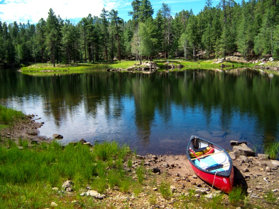 Knoll Lake