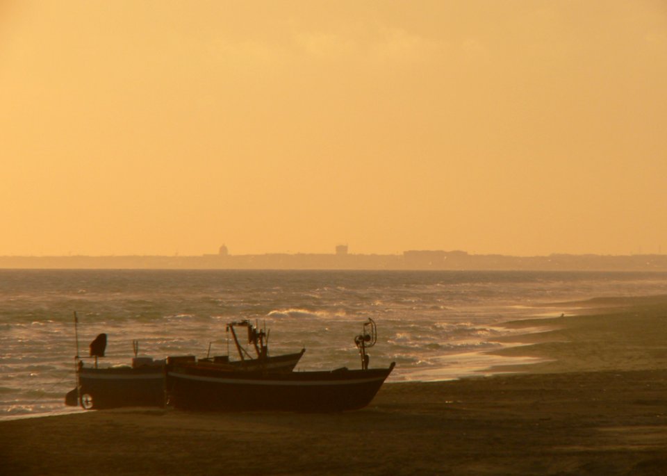 MM39-1405 TVJ SEA FISHING BOATS TEL FZ7 OP