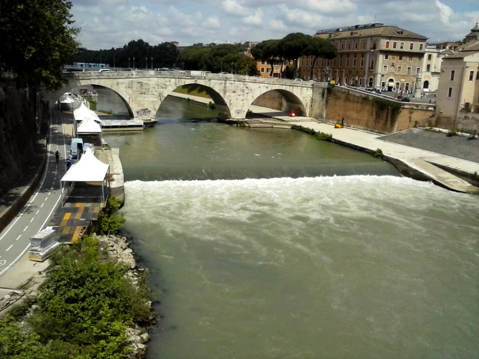 Tevere photo