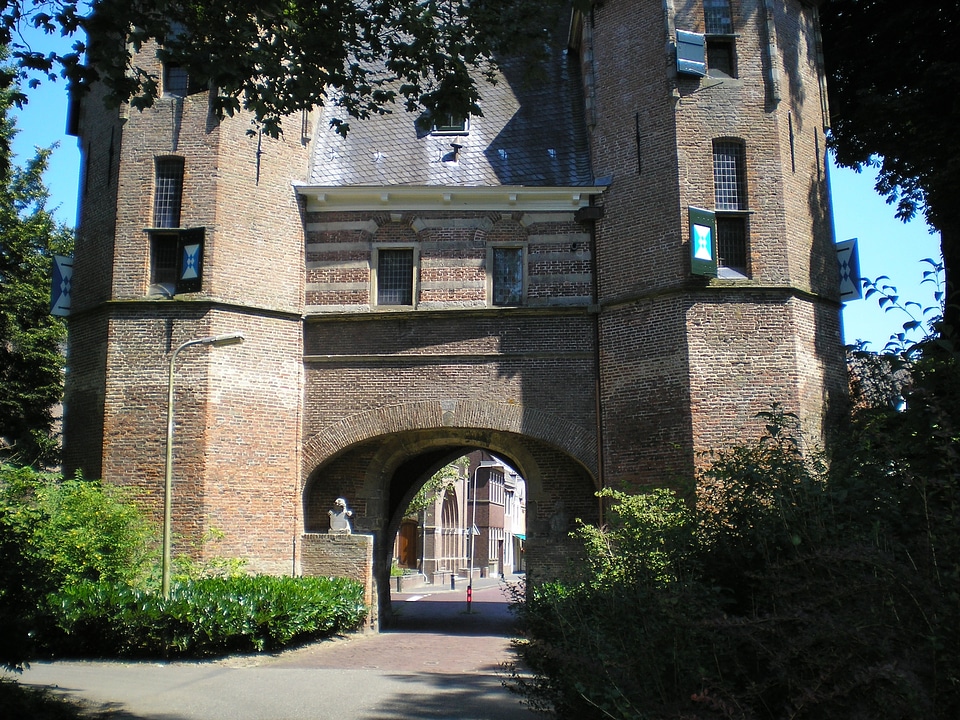 Gate stone scenic