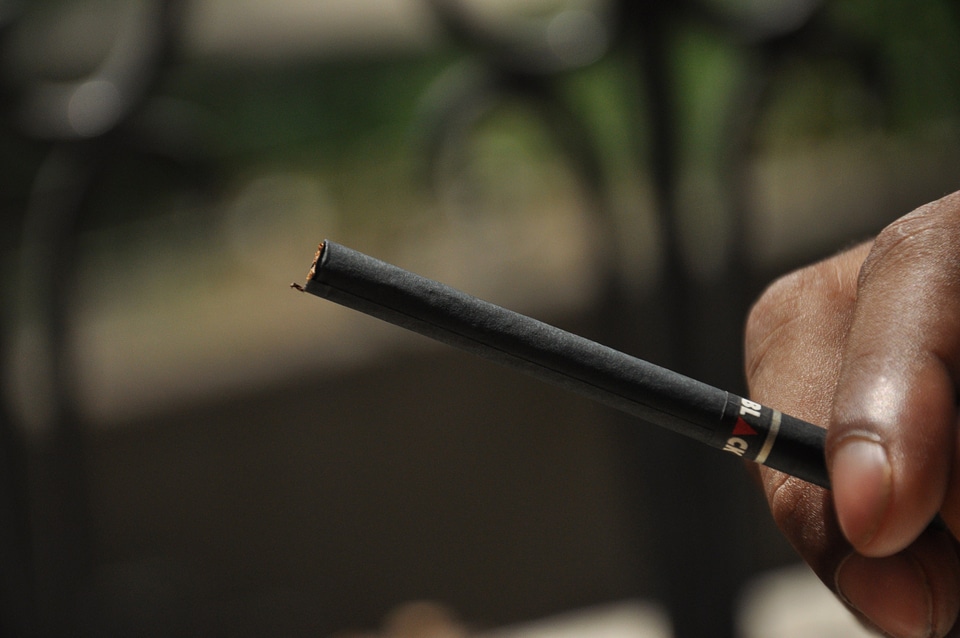 Nicotine holding unlit