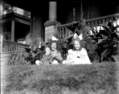 Girls And Dolls 1915 photo