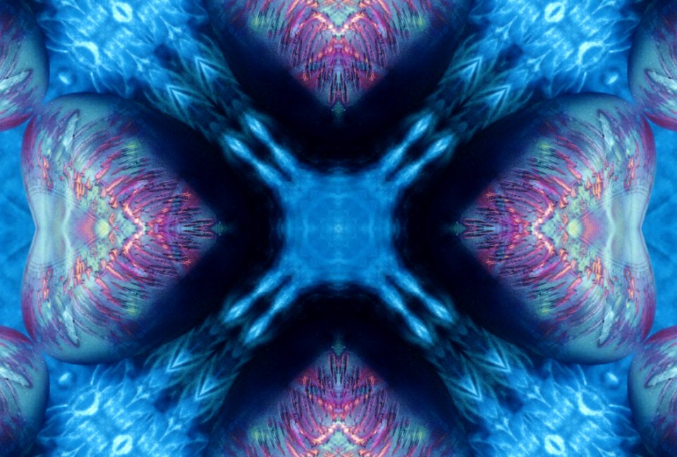 Kaleidoscope Design 32