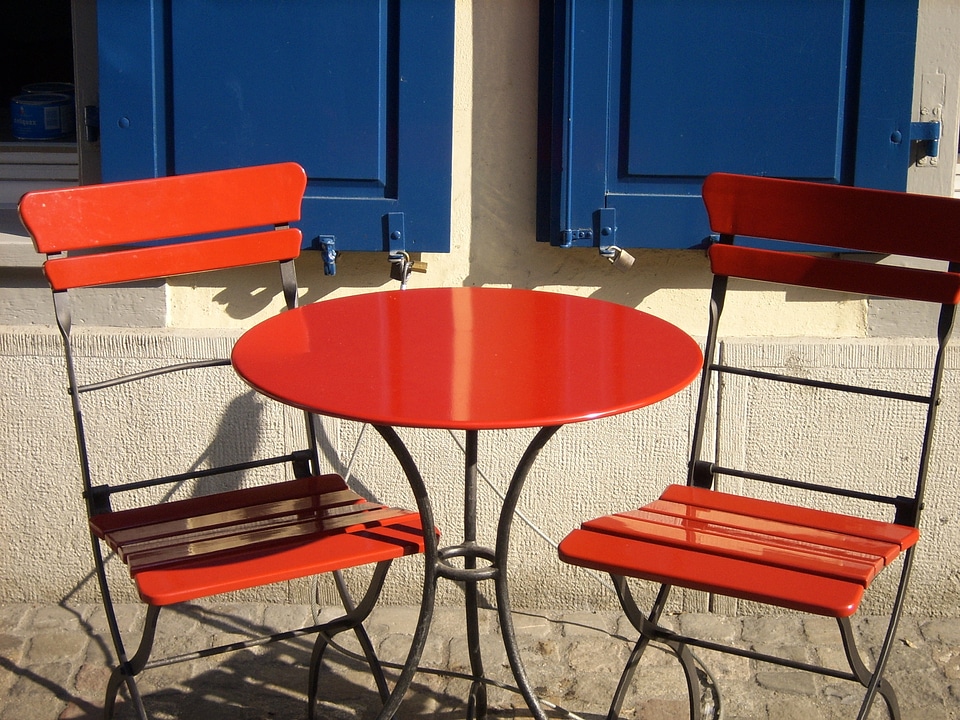 Seat color game restaurant