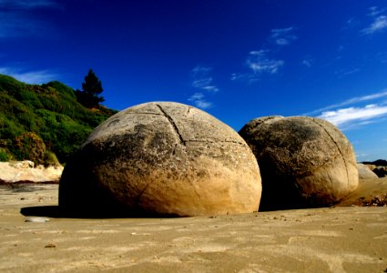 The Moeraki Boulders