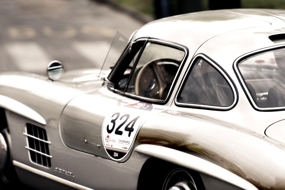 White And Gray Vintage Sports Car