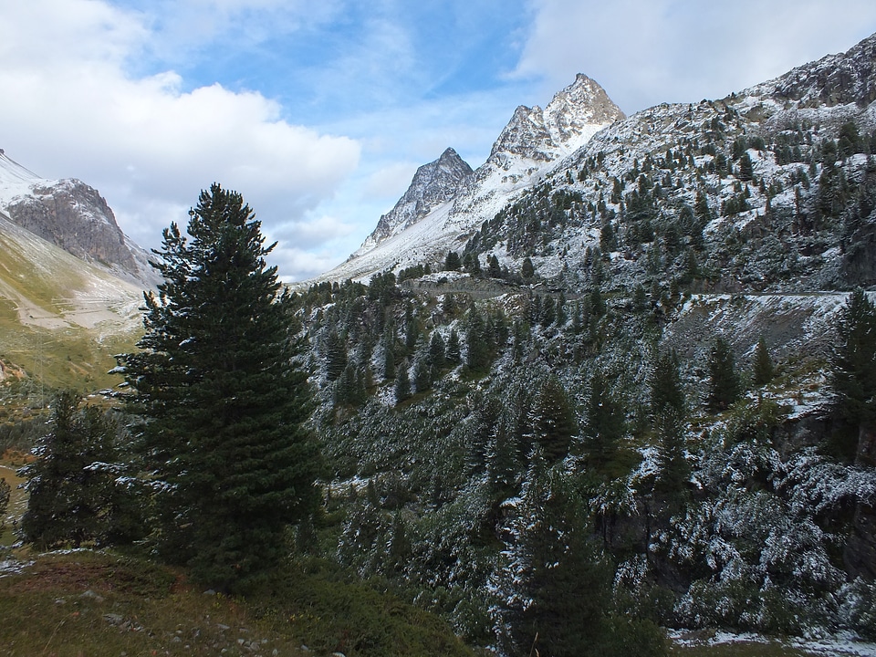 Autumn switzerland snow