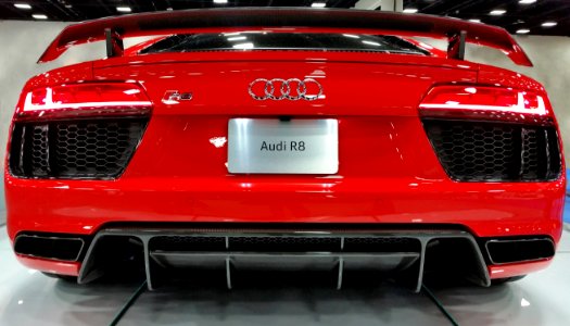 Audi Red R8 photo