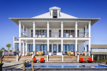 Luxury Home With Pool