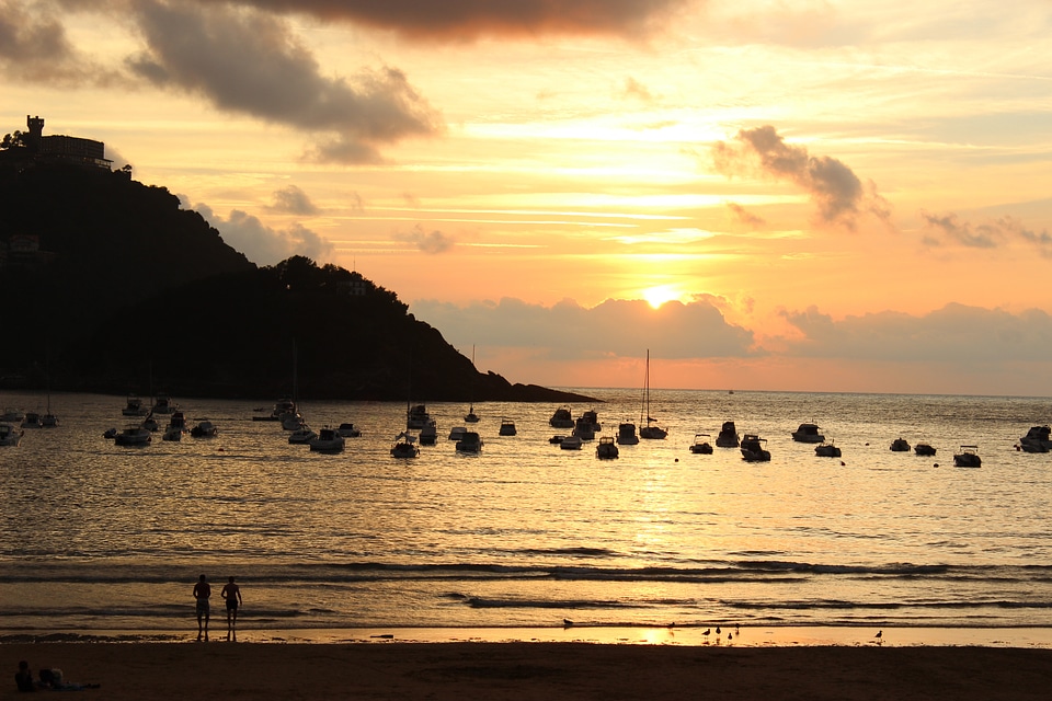 Sunset donostia shell
