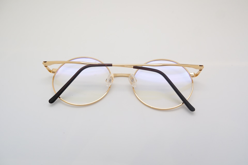Glasses glass golden broken