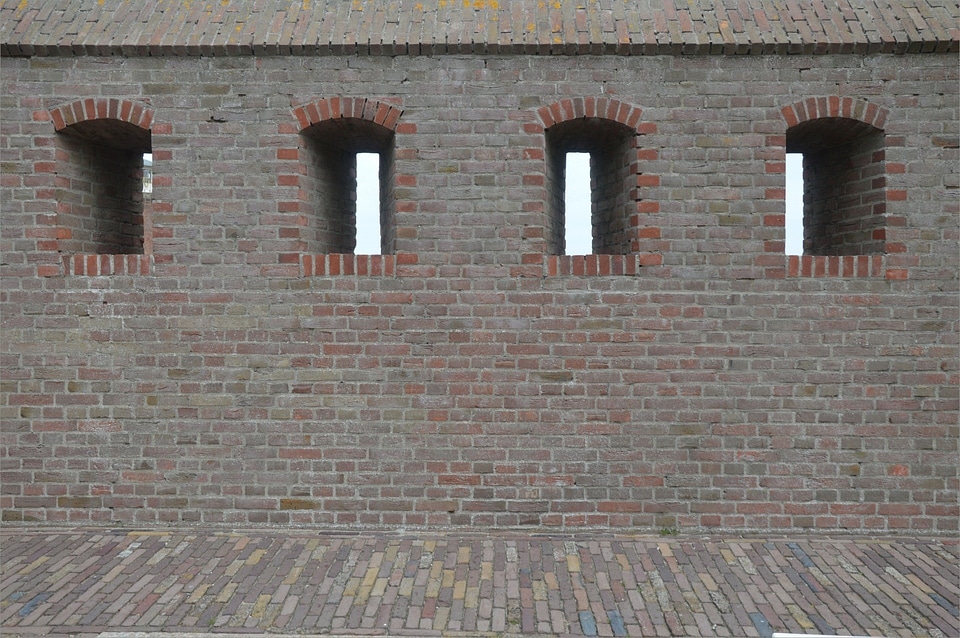 History wall stone