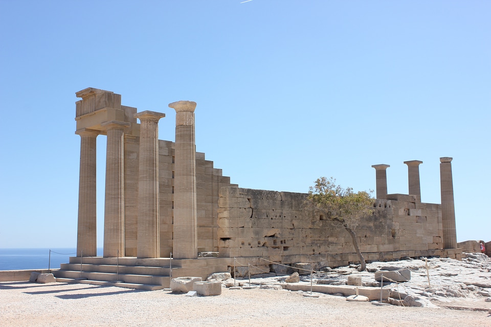 Landmark culture ruins